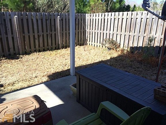 5th image of 205 Sunview Dr
