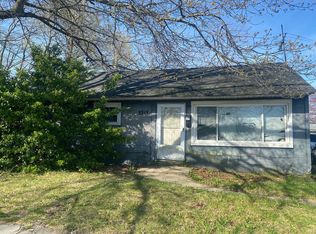 3313 Great Neck Rd, Amityville, NY 11701