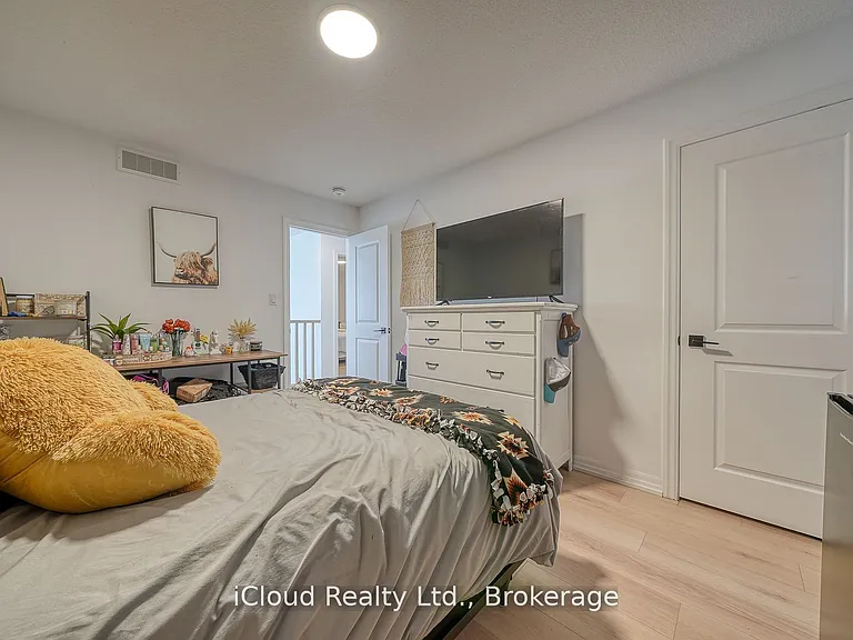 15 Curren Cres — Photo 25