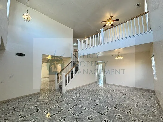 6206 E Bellaire Way — Photo 3