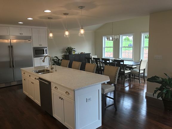 Counter and dining room