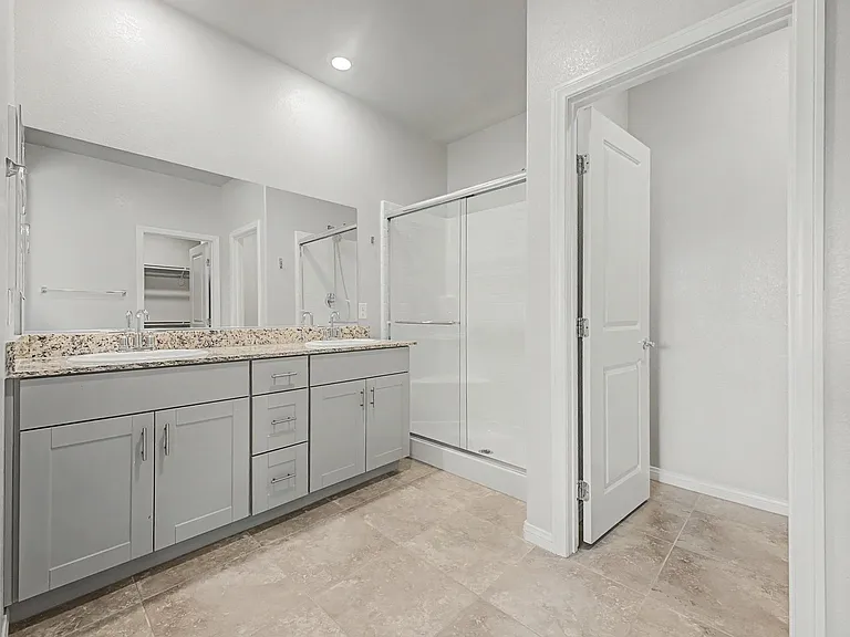 7552 Blue Lotus Ave — Photo 14