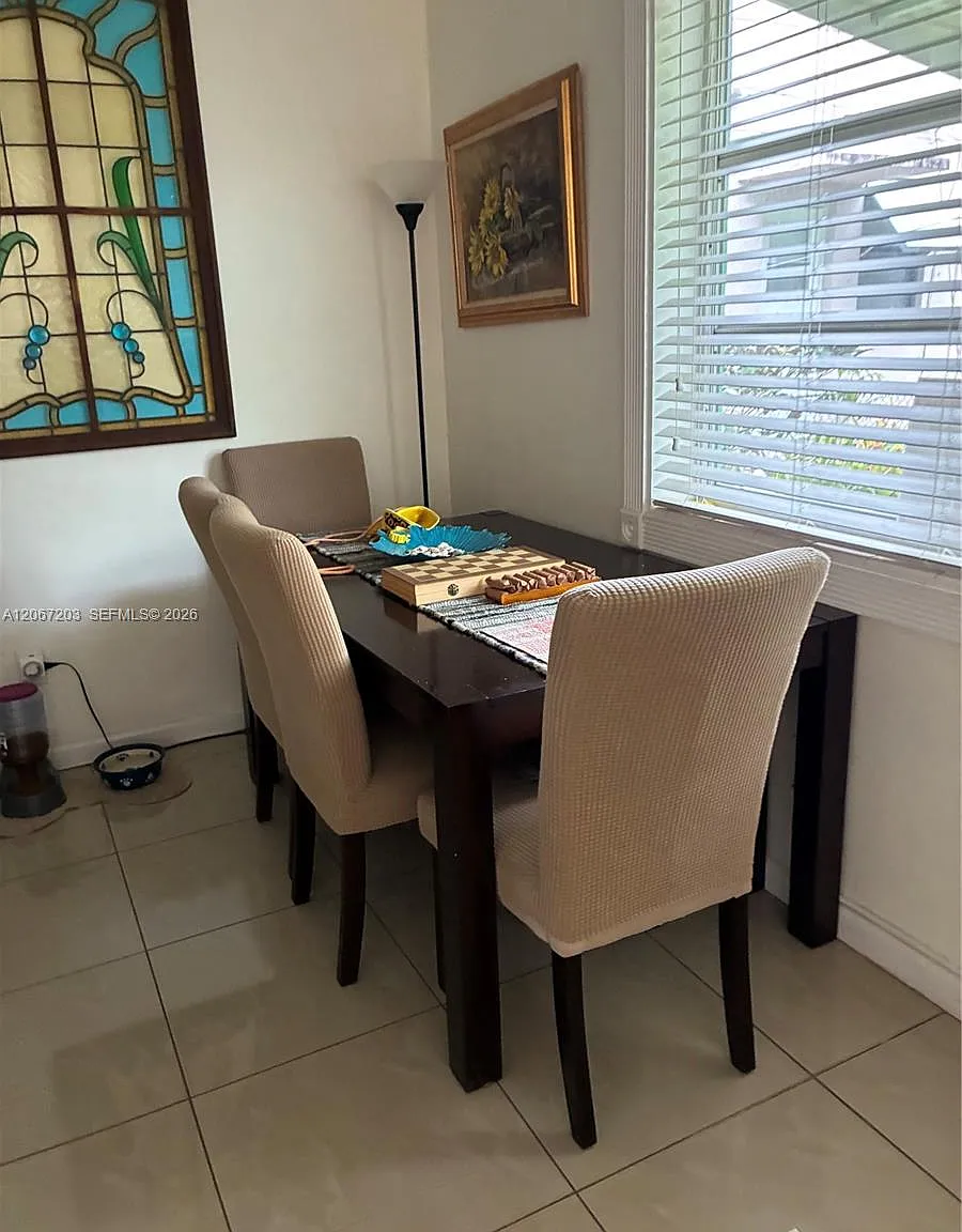 Coronet Pines Condominium — Photo 2