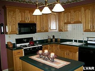 1st image of 301 Ramblewood Dr