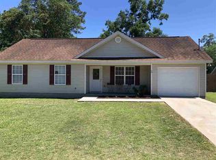 69 8th Ave, Crawfordville, FL 32327