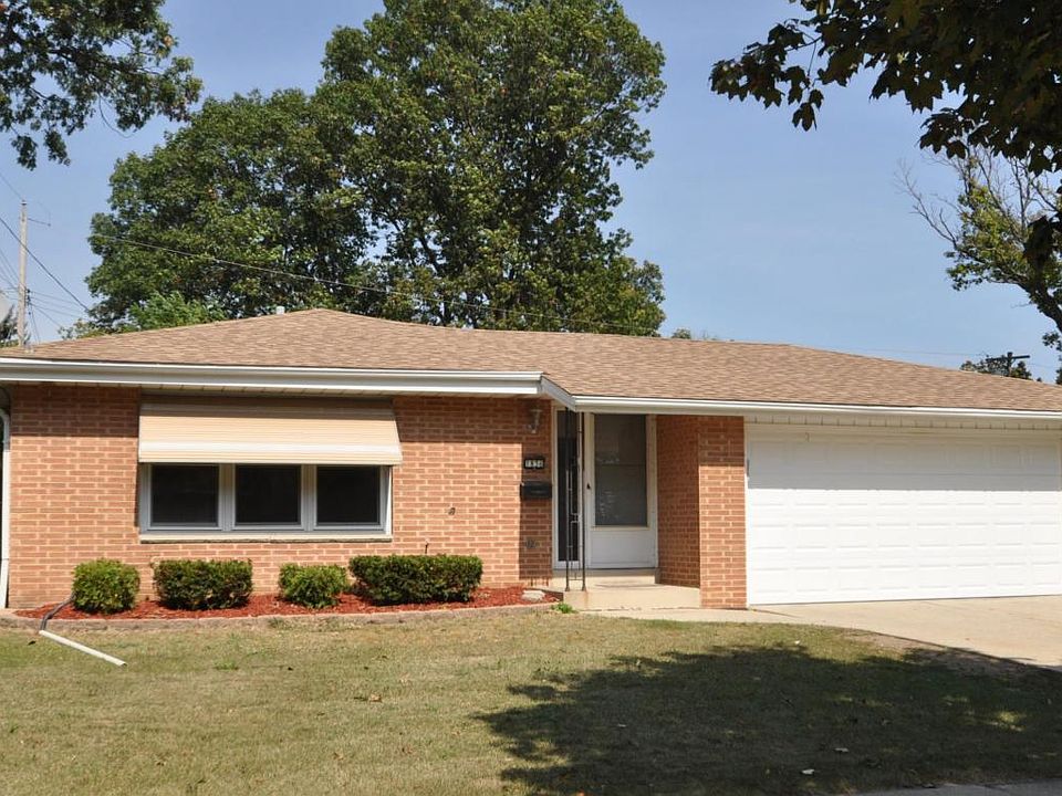 1st image of 1836 W Edgerton Ave