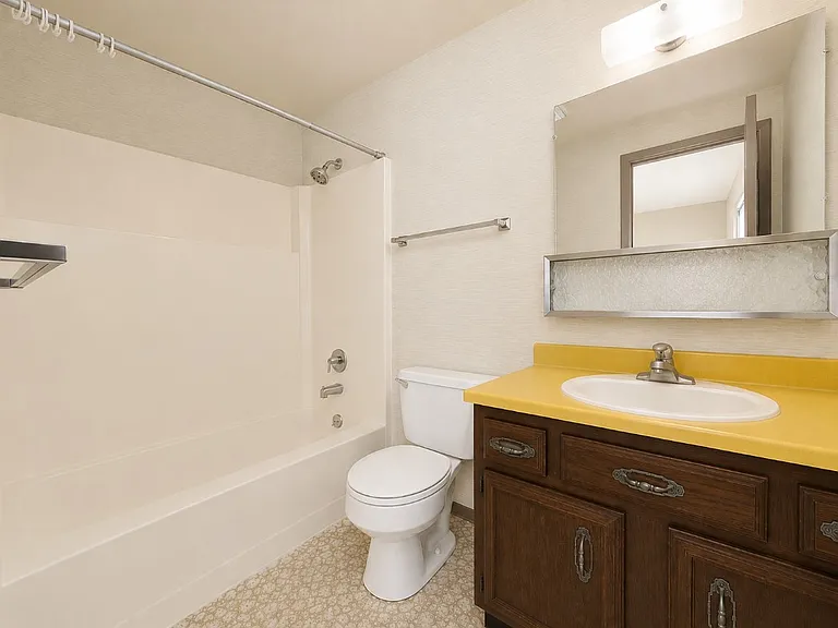 651 Gothic Rd #309 — Photo 8