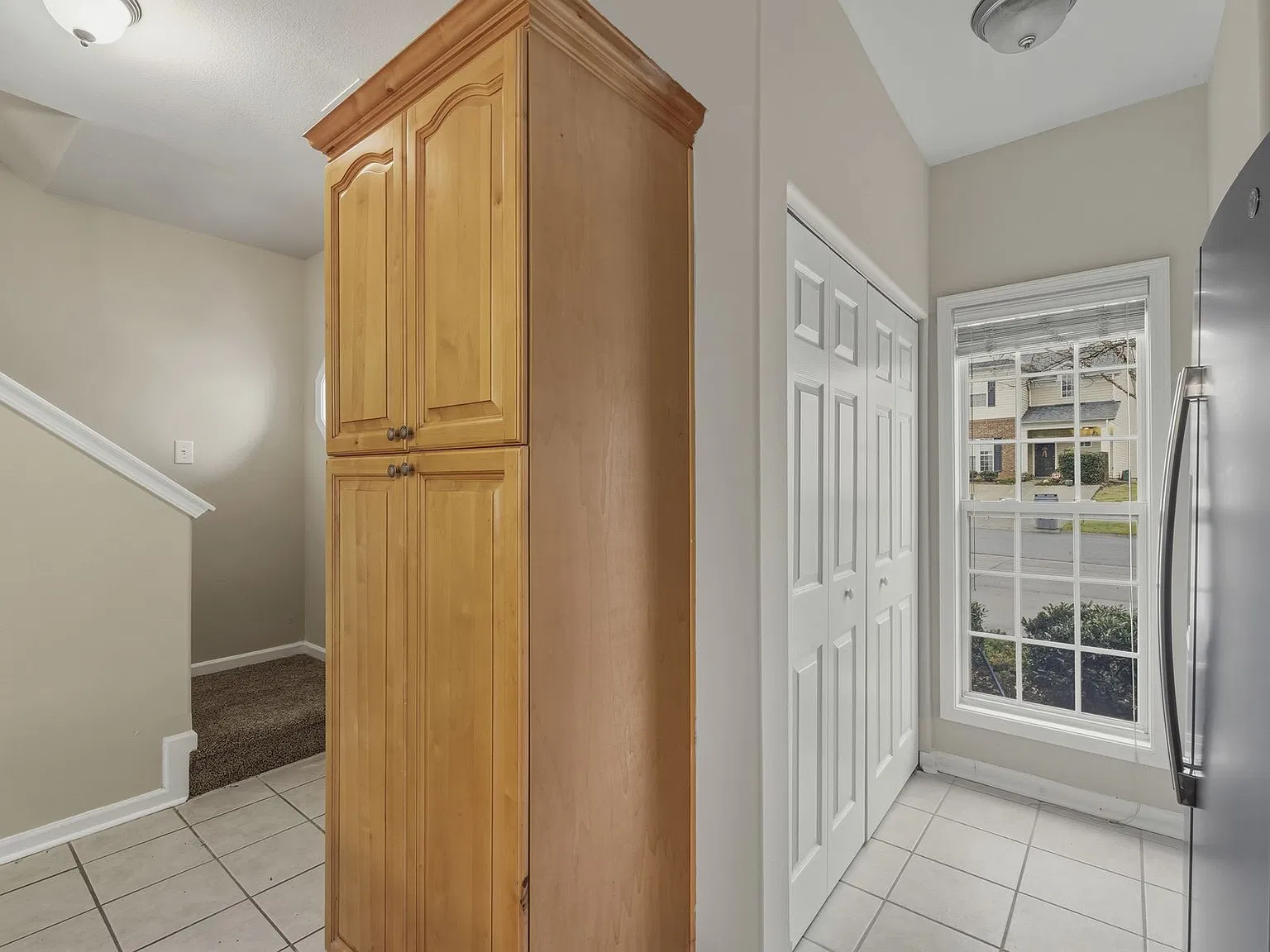 2 bed, 2.5 bath, 1167 sqft, $1,895 — Photo 3