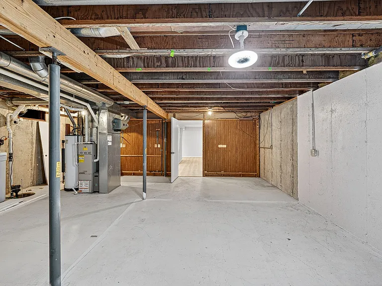 11966 Bluebonnet Ln — Photo 27