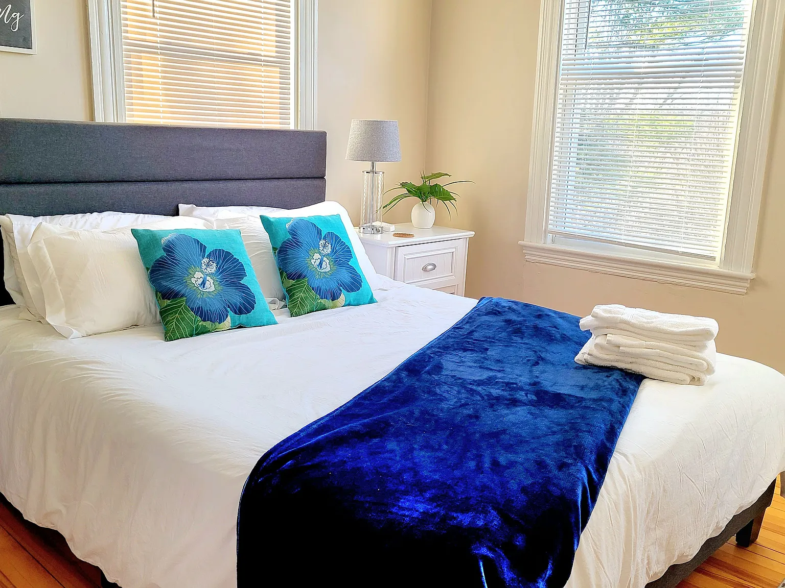 2 bed, 1000 sqft, $2,600 — Photo 3