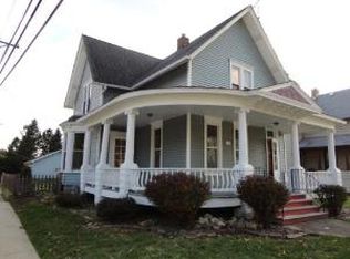 153 Oak St, Elgin, IL 60123