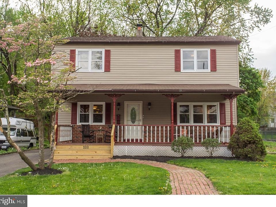 1st image of 220 Brookdale Ave