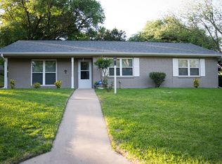 711 Deer Ridge Dr, Woodway, TX 76712