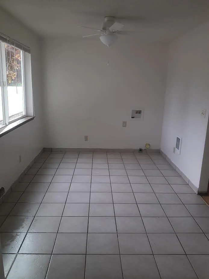 704-710 Norman Ave. NE - 704-3 — Photo 1