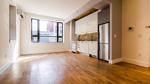 69 Ten Eyck St #1D Photo 1
