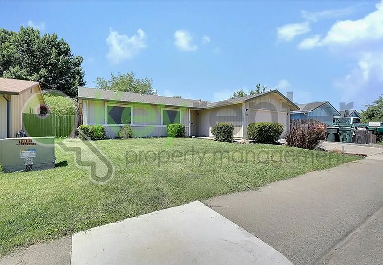 245 Withington Ave — Photo 1