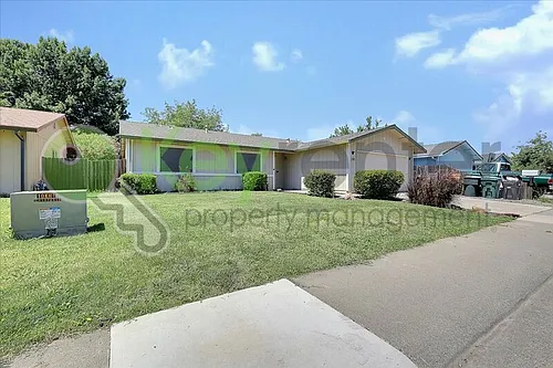 245 Withington Ave Photo 1