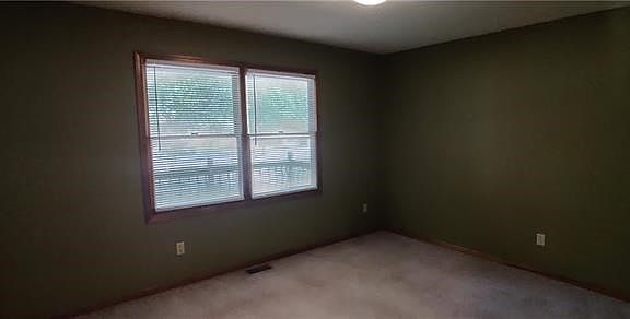 3rd image of 6318 N Bedford Ave