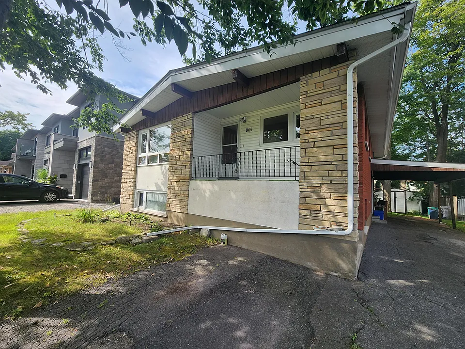844 Norton Ave #1