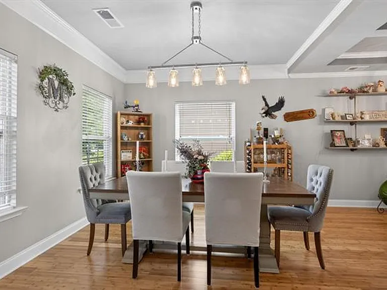 221 Allenbrooke Dr — Photo 5