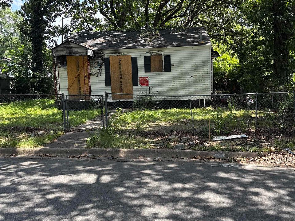 1st image of 2807 Madison St