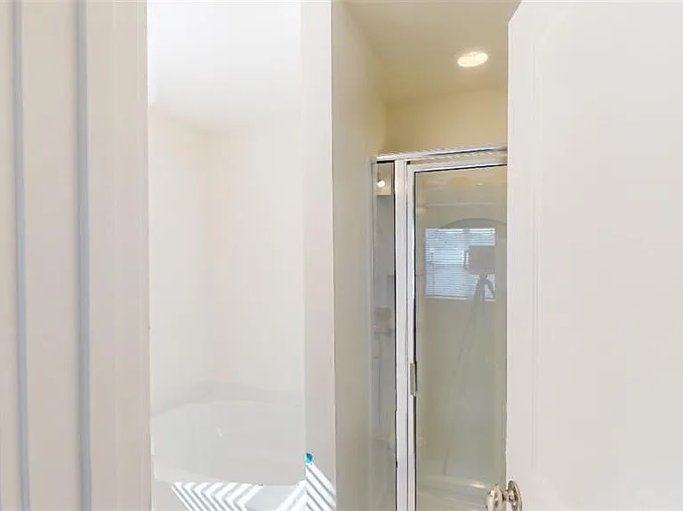 6328 Scudders Dr — Photo 22