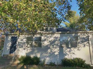 531 S Dettman Rd, Jackson, MI 49203