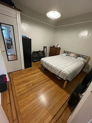 Rented by Keller Williams NYC | media 22