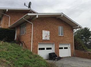 1571 Rustic Ridge Rd, Riner, VA 24149