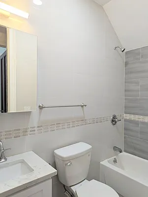 Rented by Owner | media 44