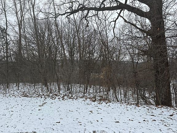 2nd image of Salem Heights Ln SW