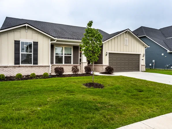 910 Jordan Ct, Avon, IN 46123