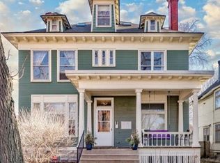 460 Marshall Ave #B, Saint Paul, MN 55102