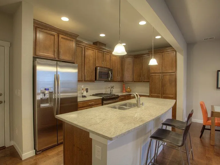 1399 NE Hickory Ln — Photo 12