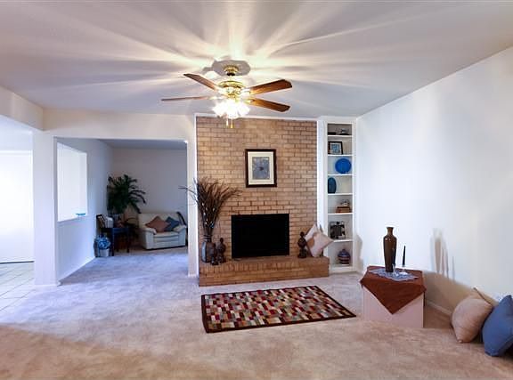 5th image of 1118 Rockledge Dr
