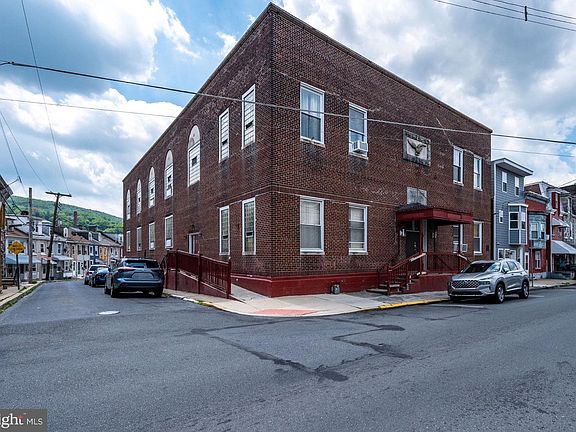 3rd image of 816 Bingaman St