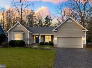 405 Harrison Cir, Locust Grove, VA 22508