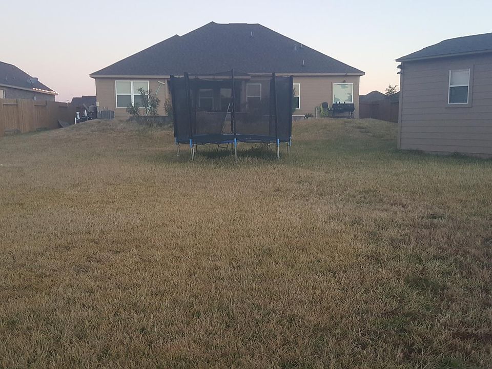 2nd image of 27011 Lavaca Trl