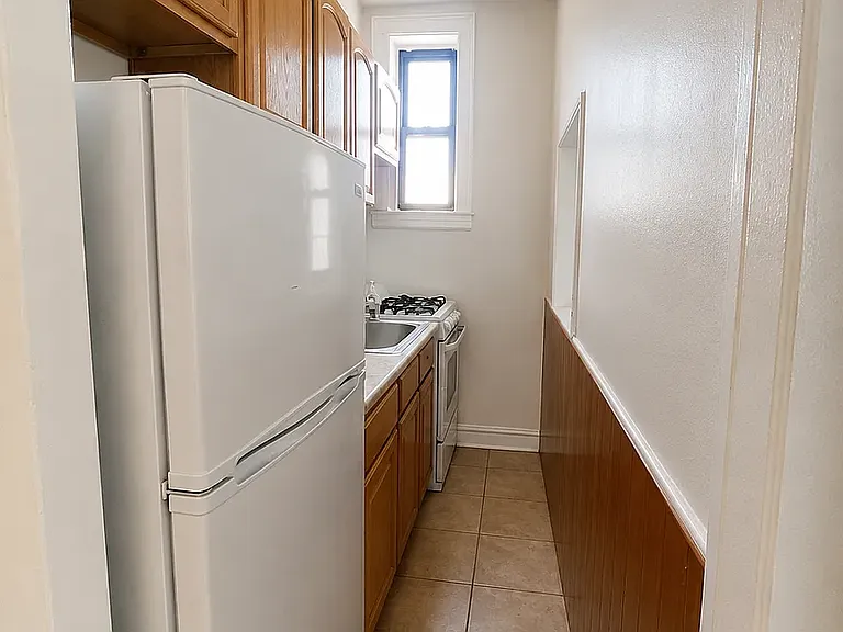 34-50 28th St #3G — Photo 4
