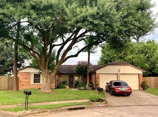 17503 Heritage Creek Ct, Webster, TX 77598