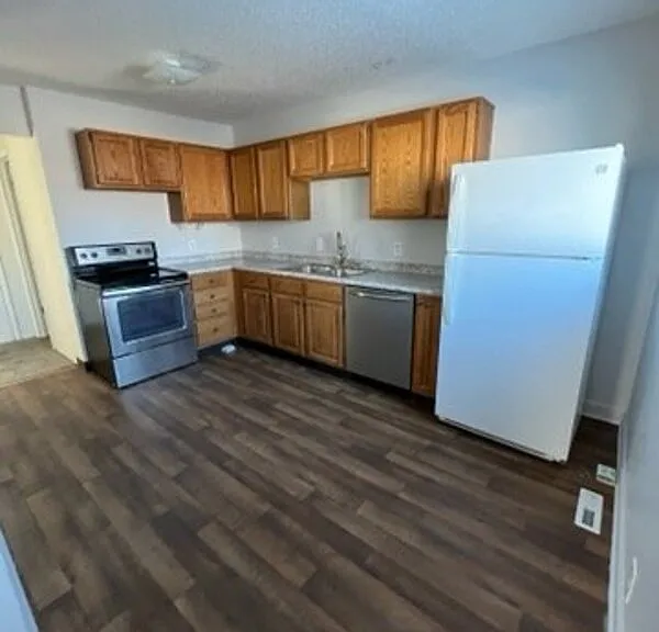 122 McKinley Ave — Photo 26