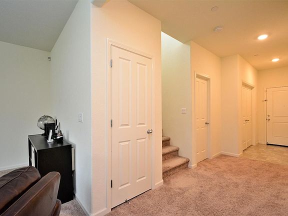 5th image of 1763 Red Alder Ave