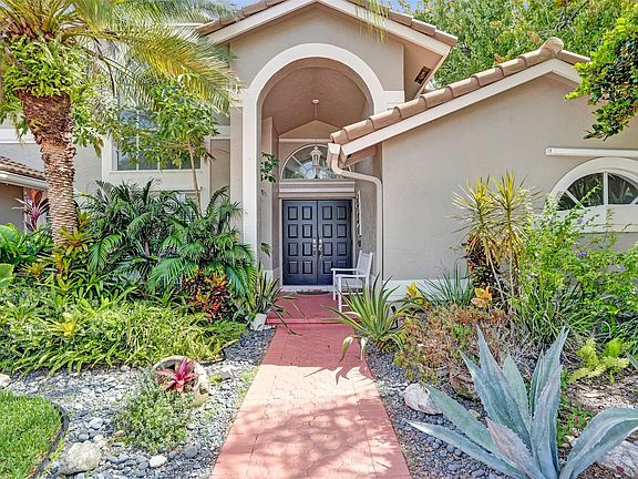 3rd image of 12722 NW 16th Court