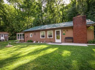 237 Magill Rd, Zelienople, PA 16063