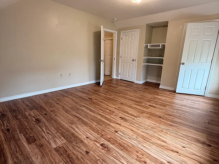63 Maple St #102 — Photo 18