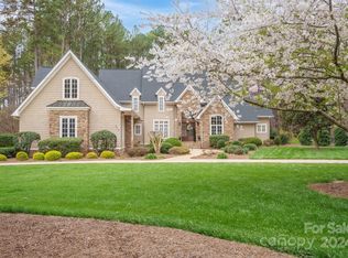 239 W Glenview Dr, Salisbury, NC 28147