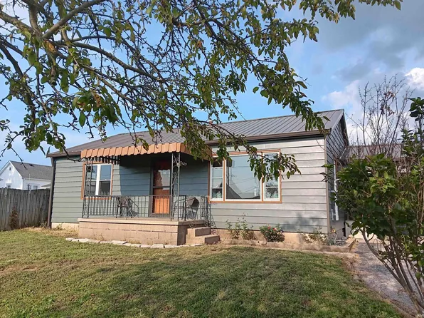 1712 P St, Bedford, IN 47421