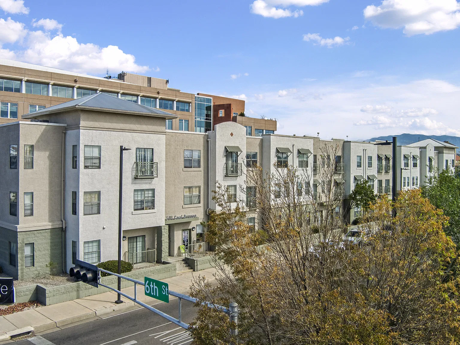 Sage at 601 — Photo 4