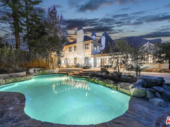 4526 Ellenboro Way, Woodland Hills, CA 91364