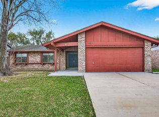 13819 Southline Rd, Sugar Land, TX 77498